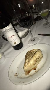 black fashion blogger