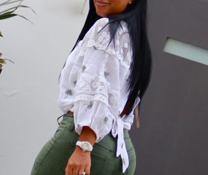 black fashion blogger