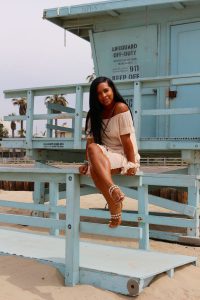 black fashion blogger