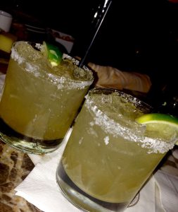 black fashion blogger drinks