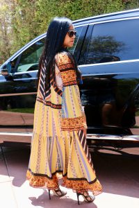 black fashion blogger