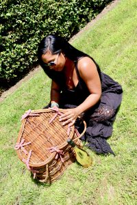 black fashion blogger