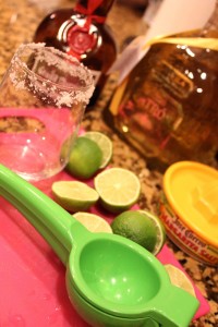 I’ve been into margaritas lately and I’ve been on a mission to find the perfect mix. Here’s what you’ll need to make delicious homemade fresh margaritas.
